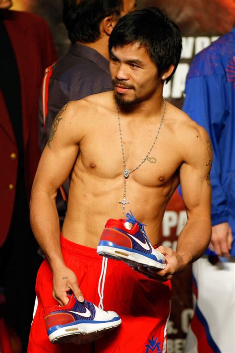 Pacquiao's weight (144.6 pounds) raises eyebrows .